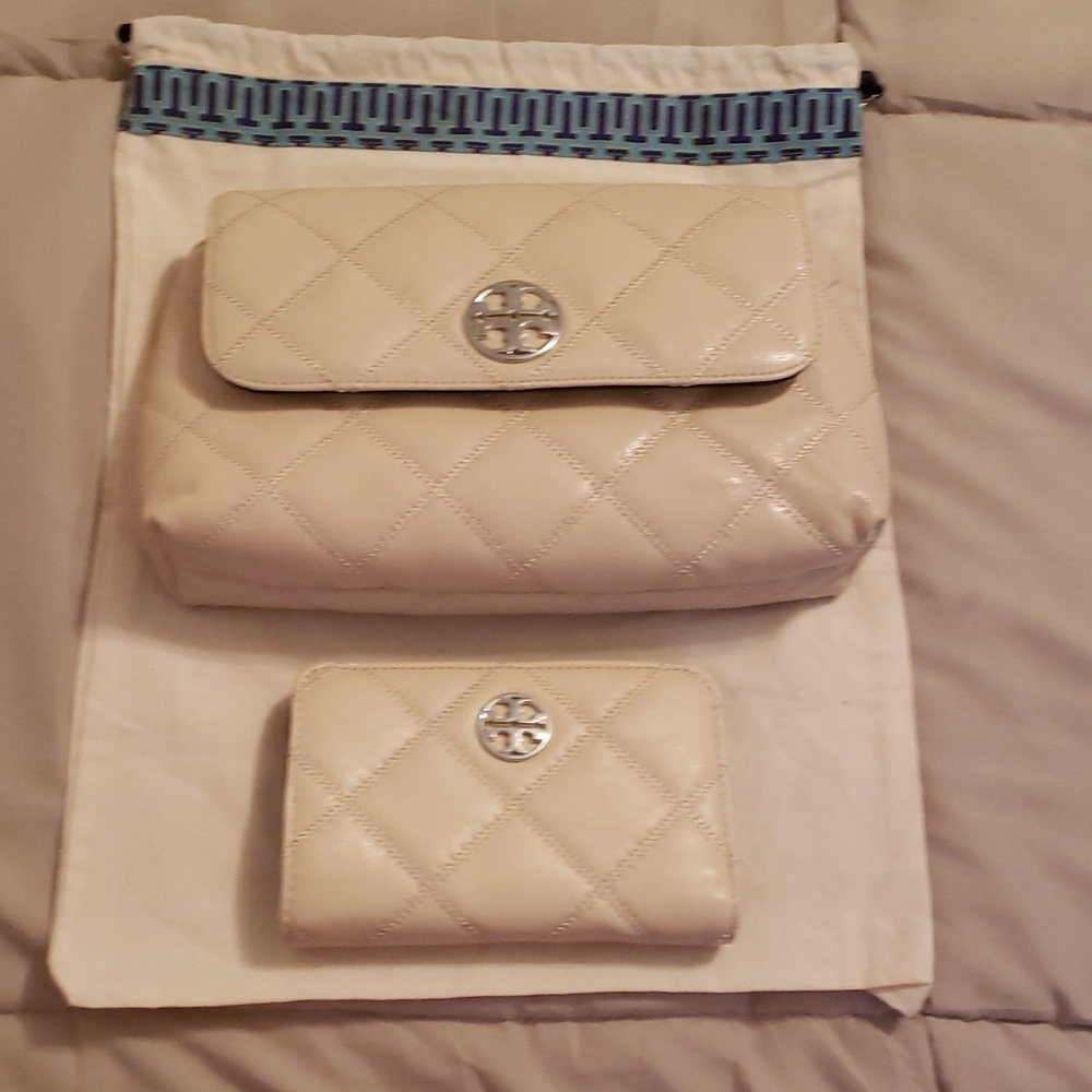 Tory Burch "Willa" Shoulder Bag and Wallet Matching Set Color Cream